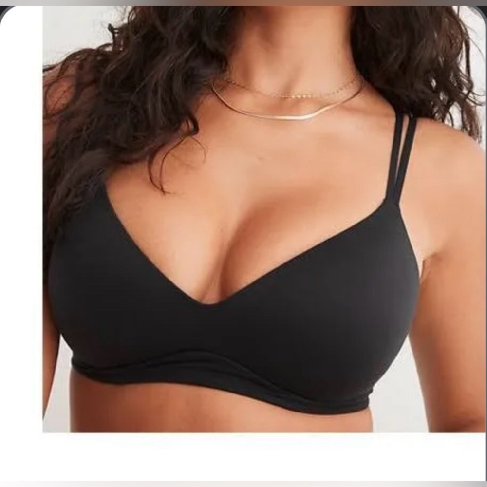 Classic Black Dual-Strap Wireless Bralette